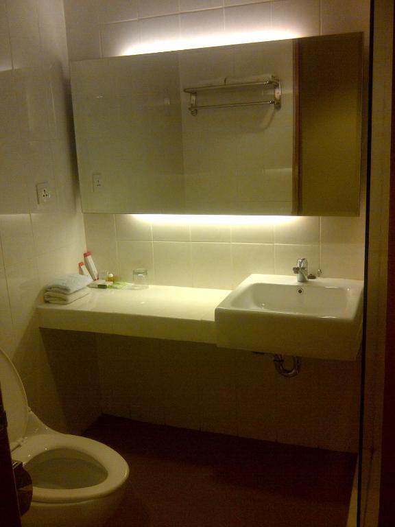 אמבון Amans Hotel חדר תמונה